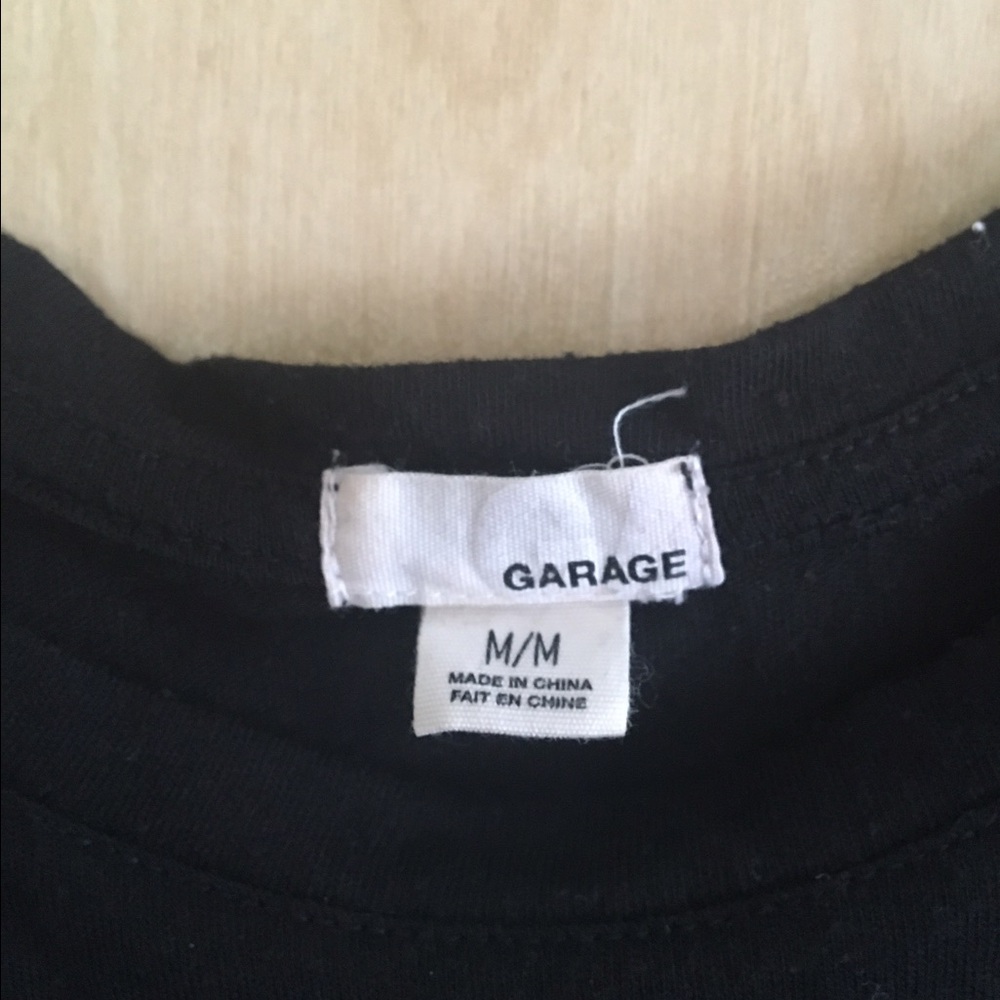 Black Muscle Tee - Picture 3 of 4